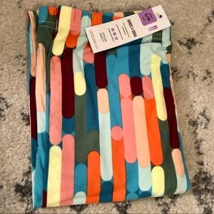 Agnes and Dora leggings